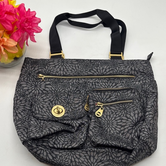 Baggallini Handbags - Baggallini Black Gray Floral Tote Bag